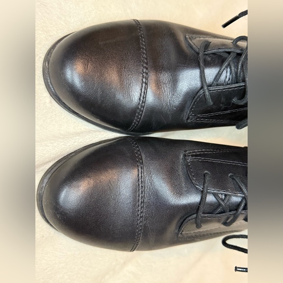 Ariat Paddock Black Leather Cap Toe Prairie Riding Combat Western Women’s Boot 7 - Picture 5 of 6